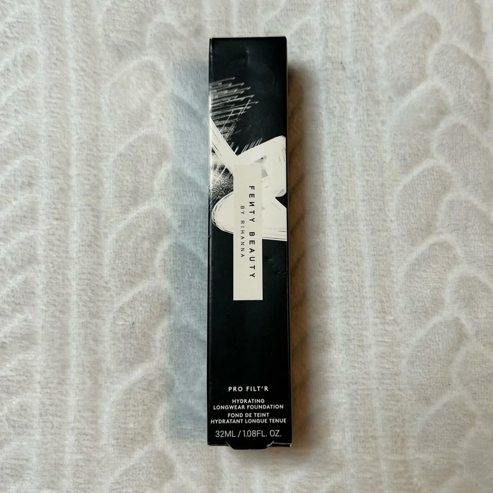 💗 *NEW*‎ Fenty Beauty - Pro Filtr Hydrating Longwear Foundation